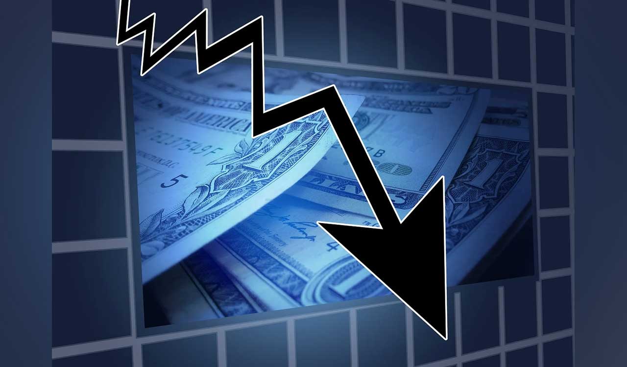 Despite global growth, Indian economy likely to be a little weaker in 2025: IMF