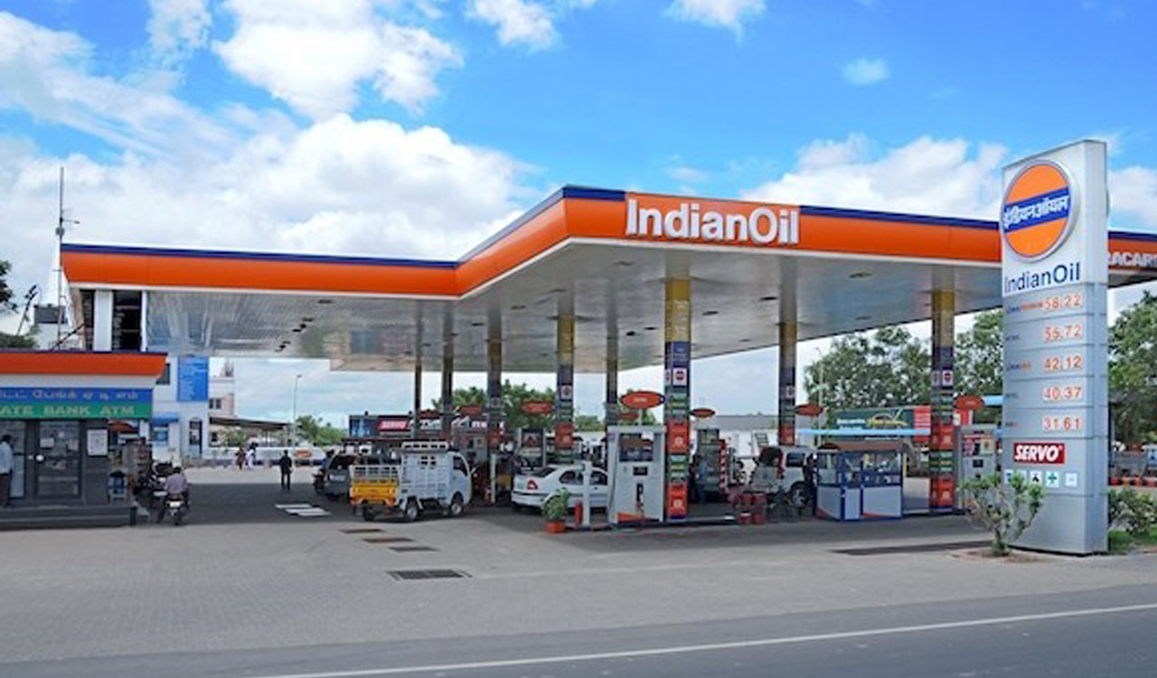 Self-Help Group women set to operate petrol bunk in Sangareddy