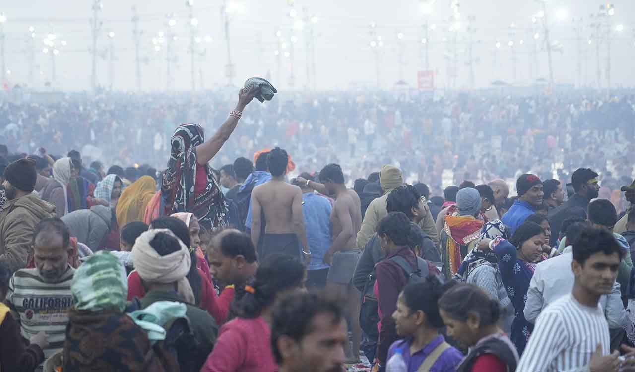 Kumbh stampede: Bathing ritual of akharas deferred due to overcrowding