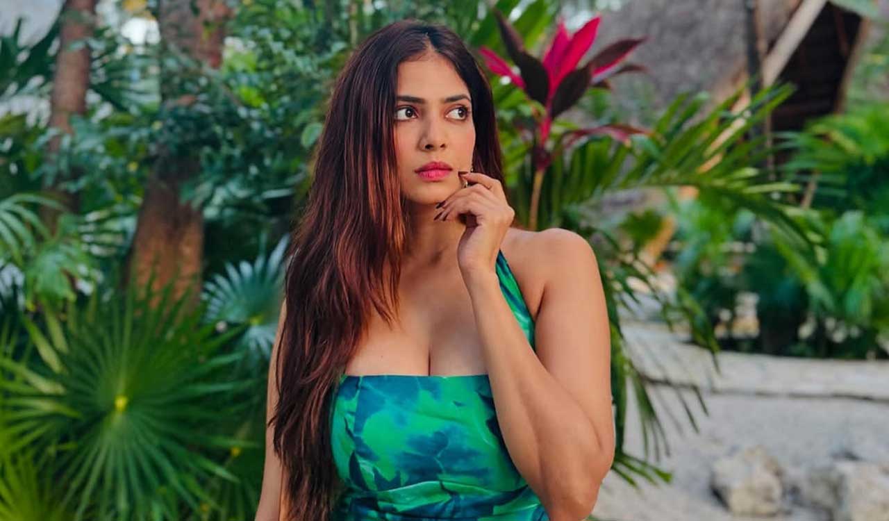 Malavika Mohanan roped in for ‘Hridayapoorvam’ starring Mohanlal in the lead