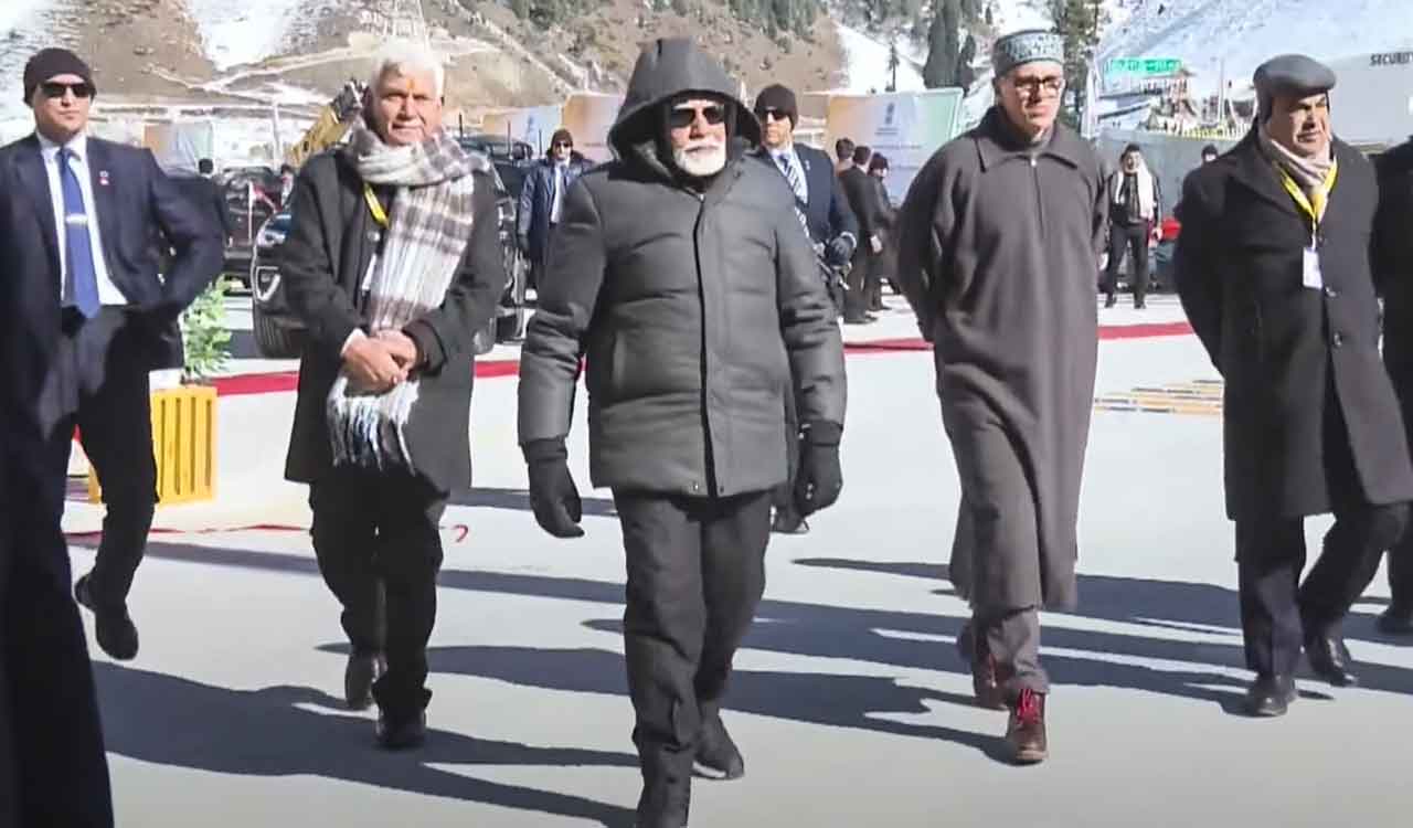 PM inaugurates Z-Morh tunnel in J&K