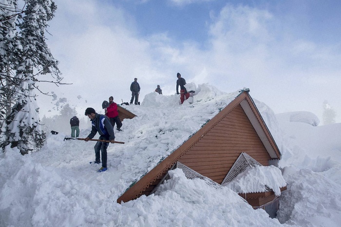 Jammu & Kashmir declares Gulmarg and Tangmarg tobacco-free ahead of Winter Games