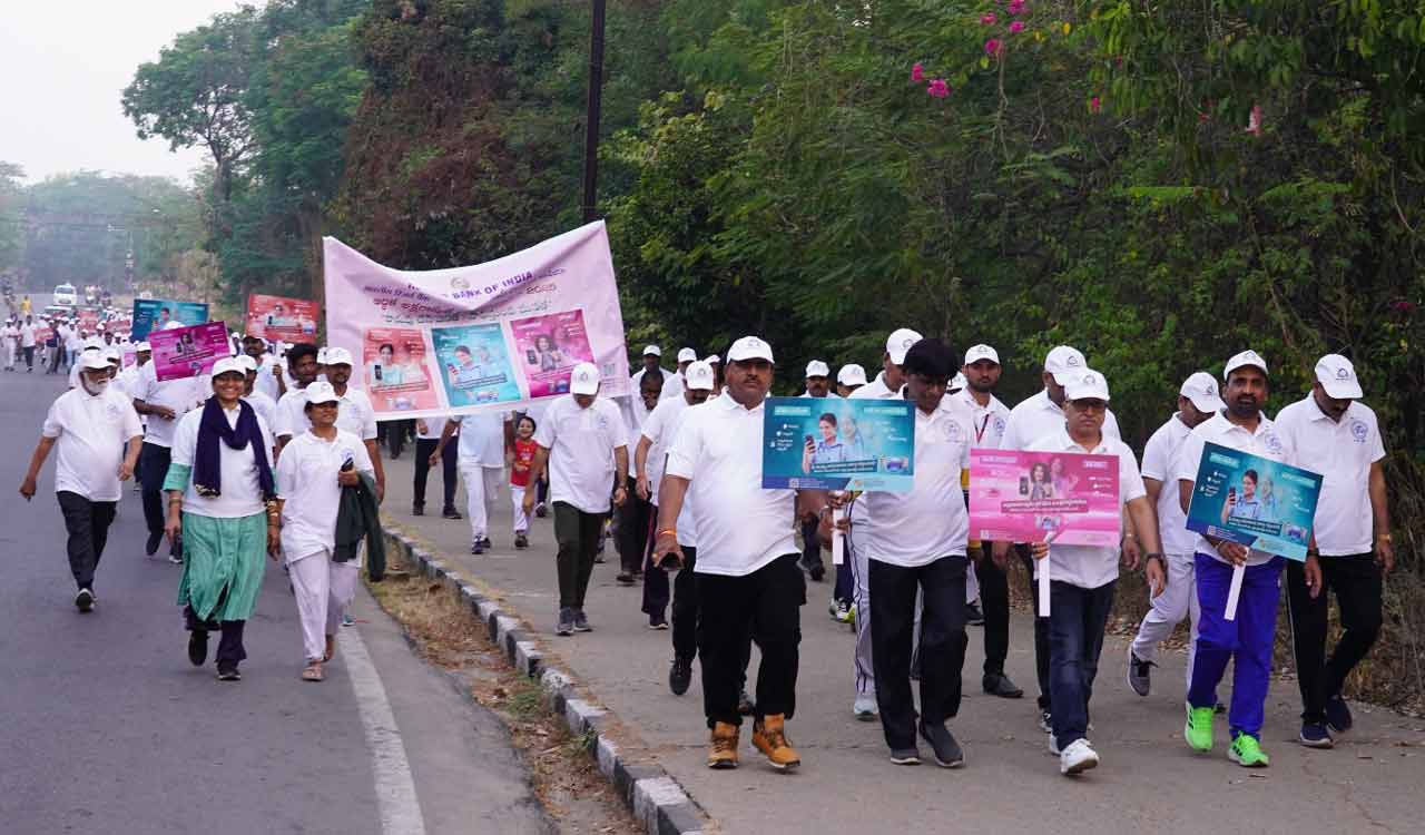 Over 400 persons take part in 2K Walkathon organised by RBI Hyderabad at Osmania University campus