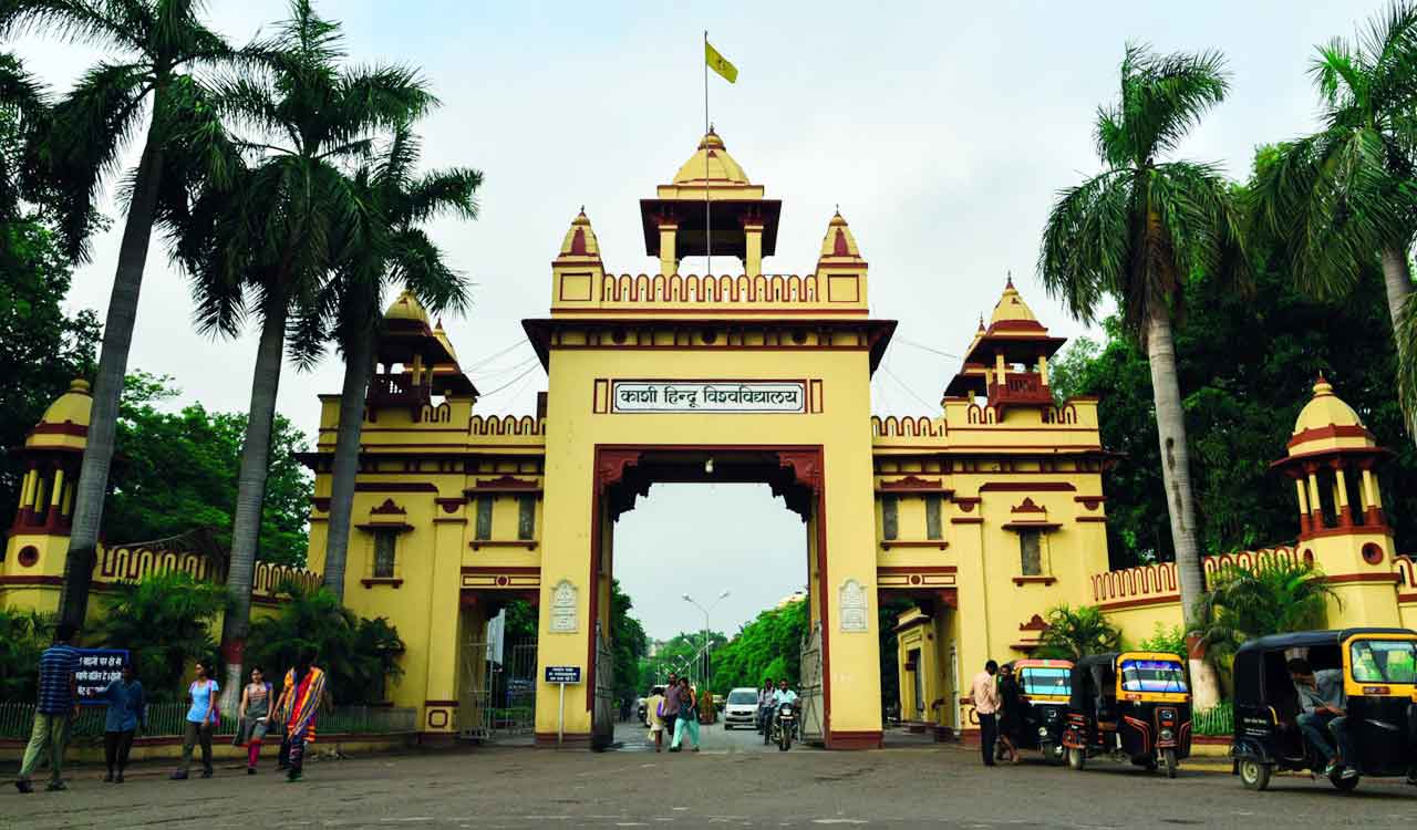 Around 400 delegates take part in ‘South India BHU Alumni Meet’