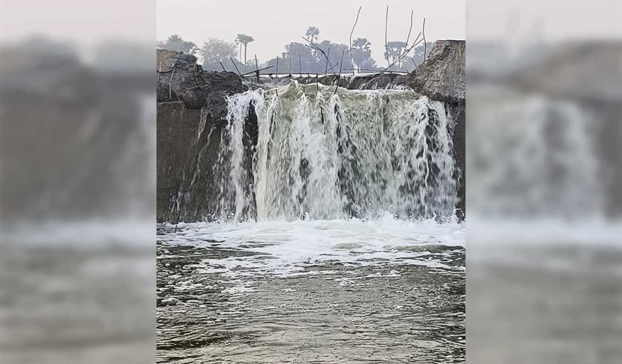 Telangana: Chalivagu check dam damaged in Bhupalpally’s Chityala mandal