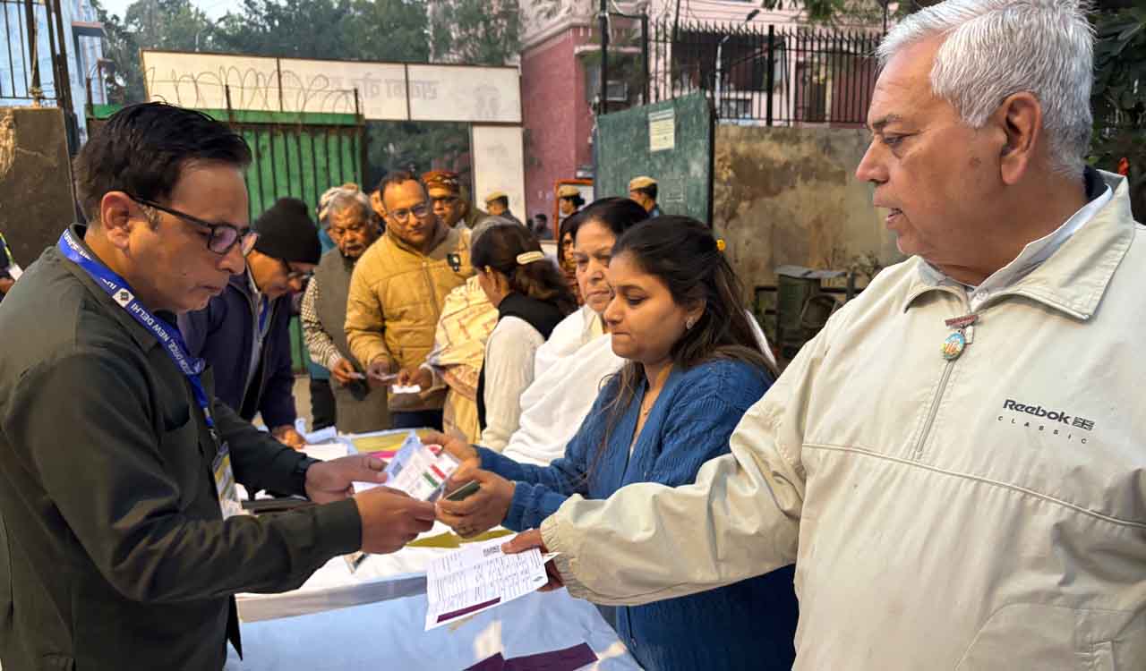 Editorial: The Capital battle