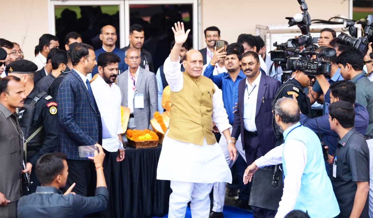 Vigyan Vaibhav 2025: Students enjoy science and defence expo in Hyderabad