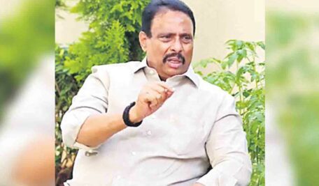 What’s wrong in keeping photos of KCR, YSR at home, asks Danam Nagender