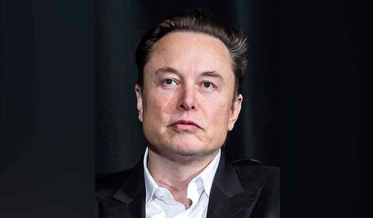Elon Musk gives all federal workers 48 hours to explain what they did last week