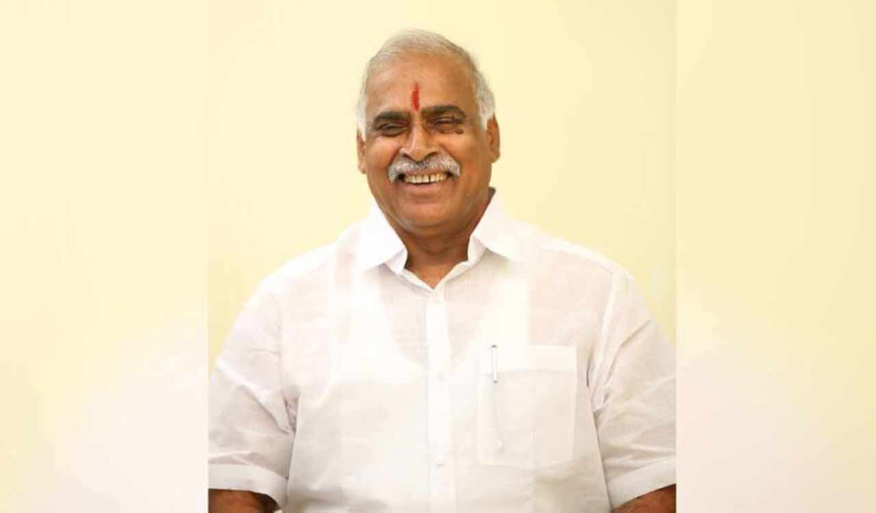 MLC polls: Former Congress MLA Konappa canvasses for Independent candidate in Asifabad