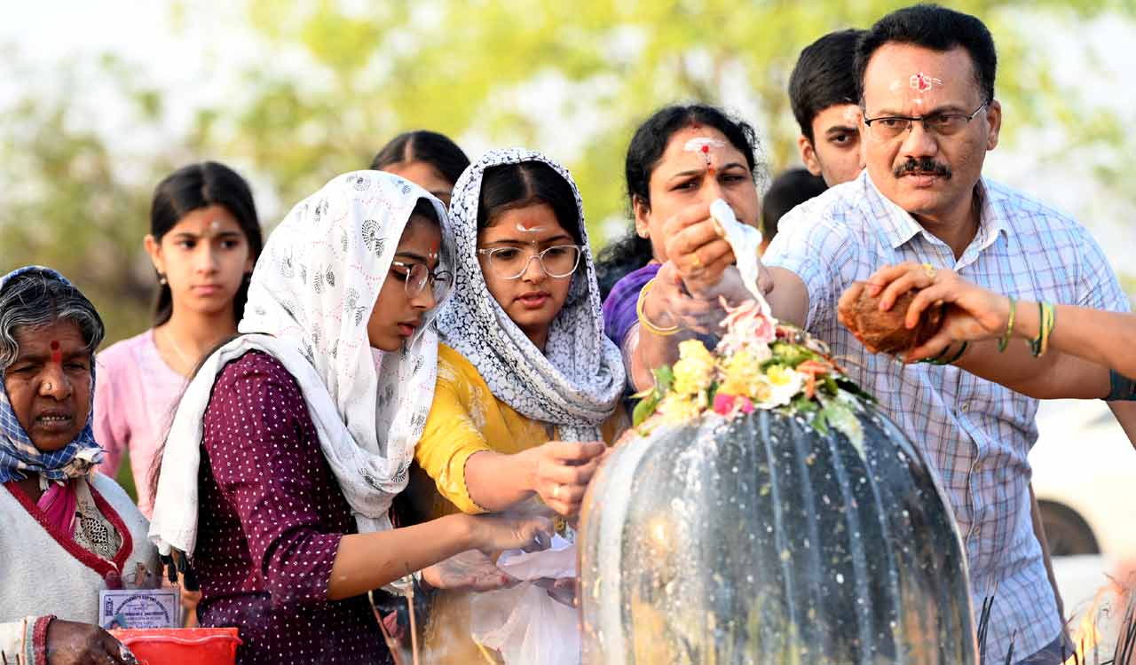 Hyderabad celebrates Shivaratri: Devotees flock to temples amid festive arrangements