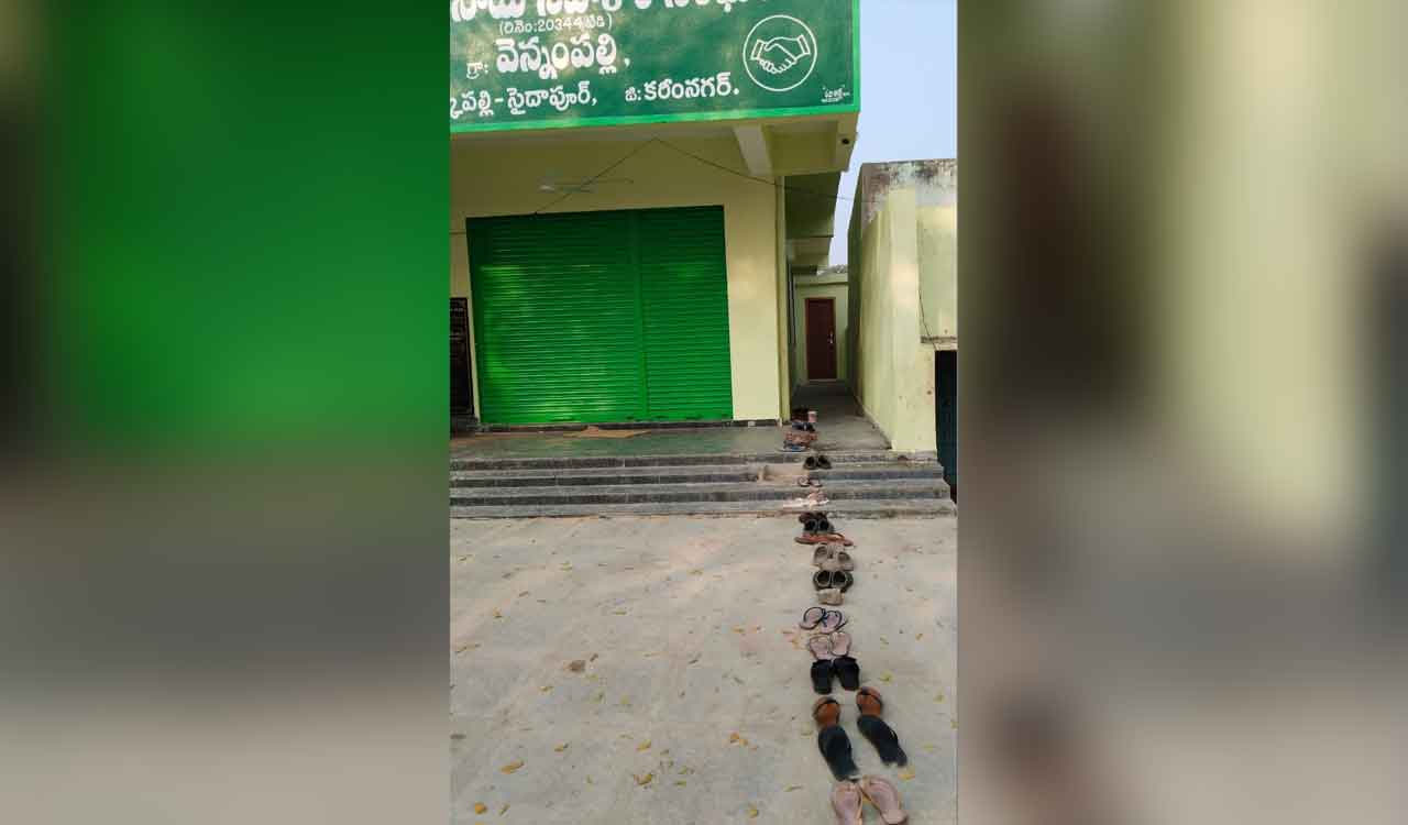 Private traders cash in on urea demand, hike prices in Karimnagar