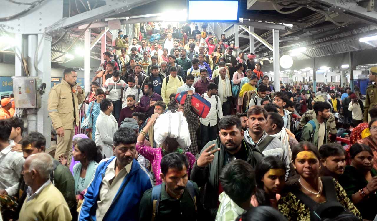 Delhi stampede: Strict security arrangements in place at key UP railway stations