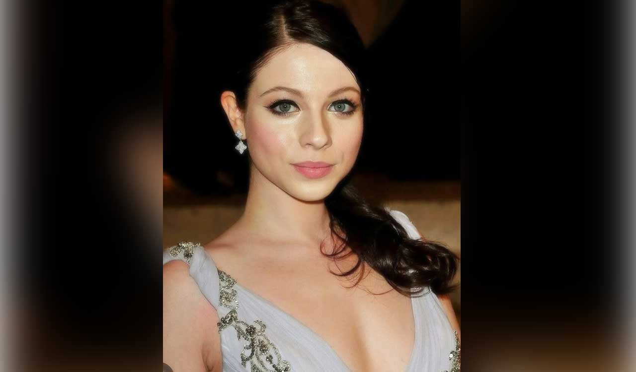 ‘Buffy the Vampire Slayer’ and ‘Harriet the Spy’ star Michelle Trachtenberg dies at 39