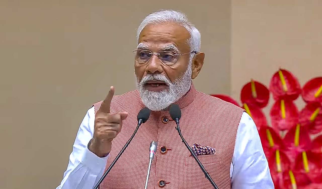 No animosity among Indian languages, says PM Narendra Modi