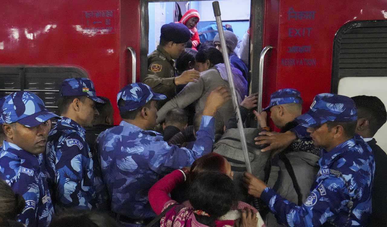 A day after deadly stampede, New Delhi railway station remains overcrowded