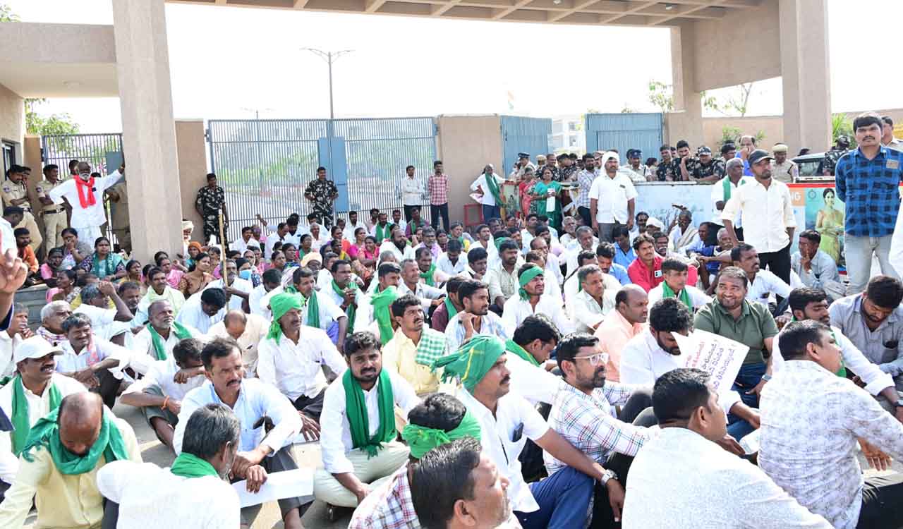 After Lagacherla, now farmers in Rangareddy protest attempts to acquire land for pharma project