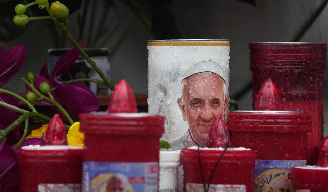 Pope’s health condition improves slightly, resumes some work: Vatican