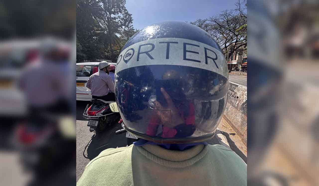 Bengaluru man ‘delivers’ himself to work on Porter after failing to find Ola, Uber