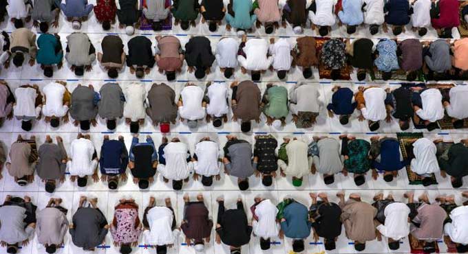 Telangana allows muslim employees to leave early for Ramzan prayers