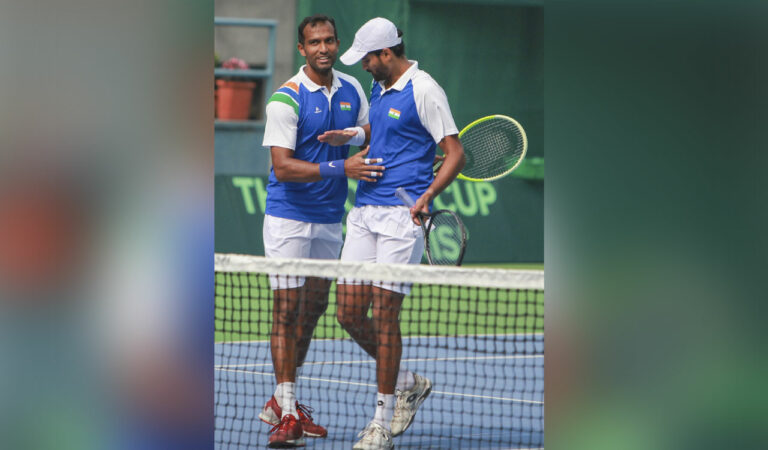 India’s N Sriram Balaji and Rithvik Bollipalli during the Davis Cup World Group I play-off match against Togos Thomas Setodji and Padio Isak, in New Delhi, on Sunday. Photo: PTI
