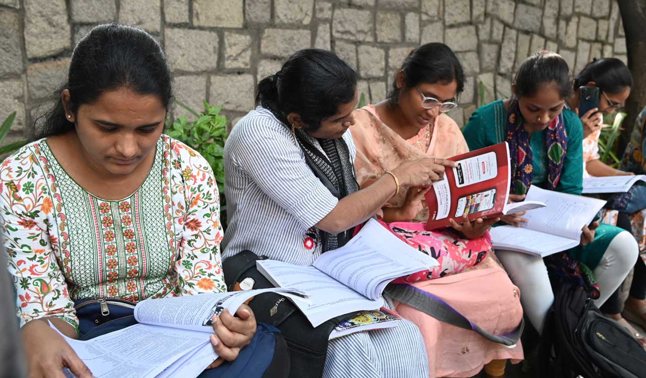 Trump in White House: Telugu students tread cautiously with their dollar dreams 