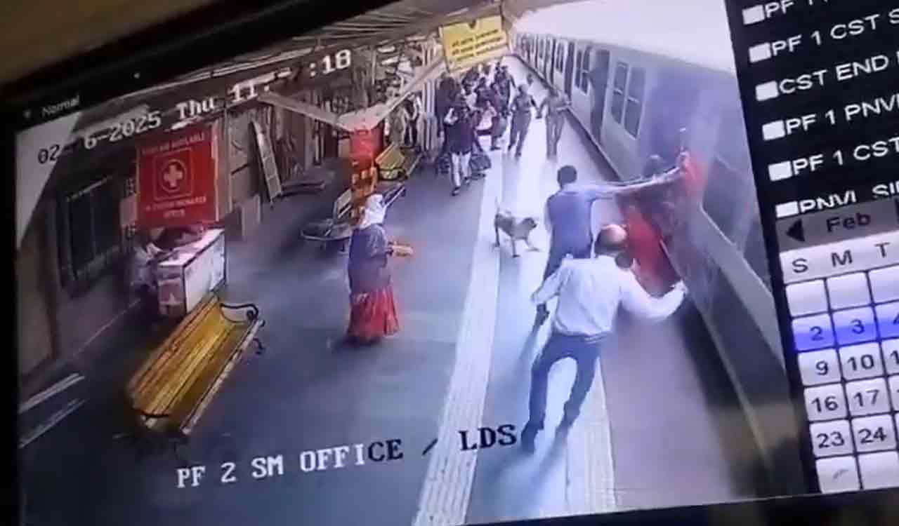 Woman constable saves commuter from being dragged under local train in Mumbai