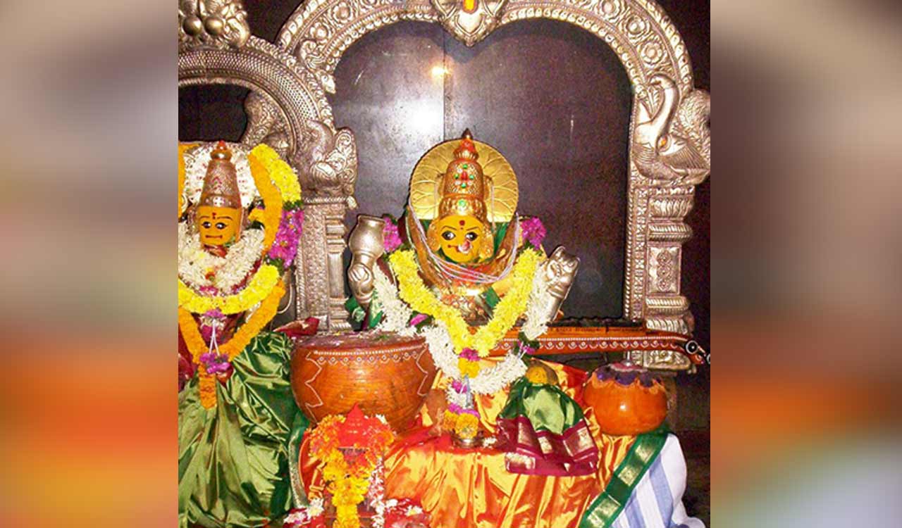 Vasantha Panchami festivities begin on a colourful note in Telangana’s Basar