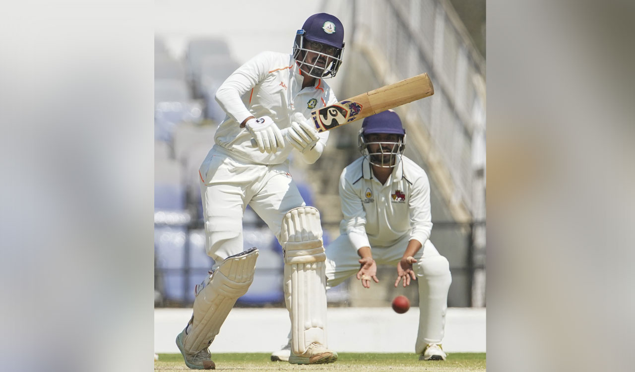 Ranji Trophy 2024-25: Mumbai struggle at 83/3 chasing 406 against Vidarbha