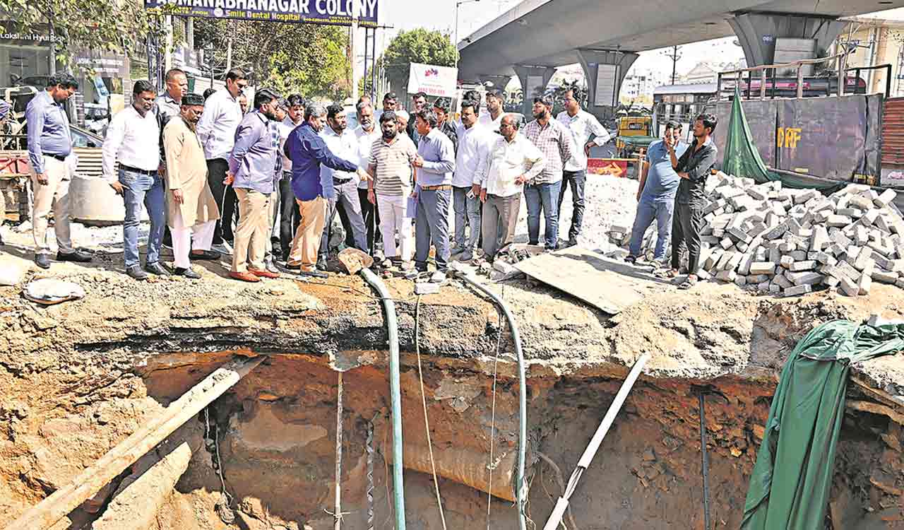 Hyderabad: HMWSSB MD Ashok Reddy inspects zone-3 sewer network project works