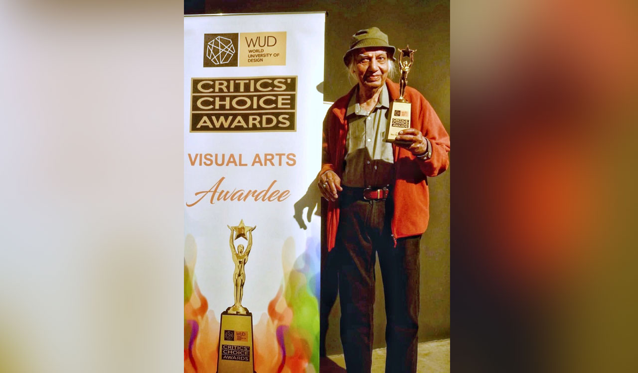 World University of Design honours printmaker Devraj Dakoji with ‘Critics Choice Award’