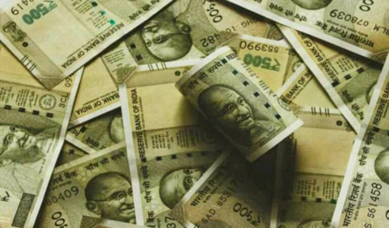 Telangana: Man dupes unemployed people by promising to provide loans in Jagtial