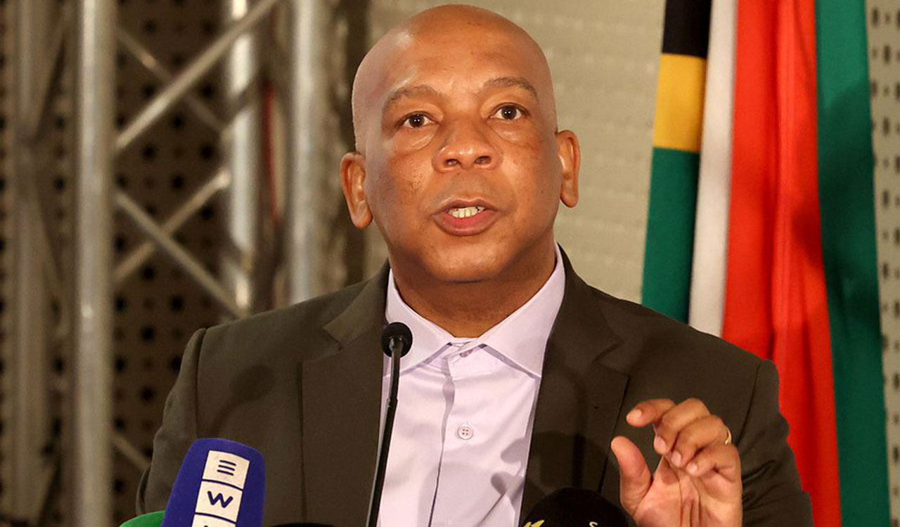 Power cuts return to South Africa after 10 months