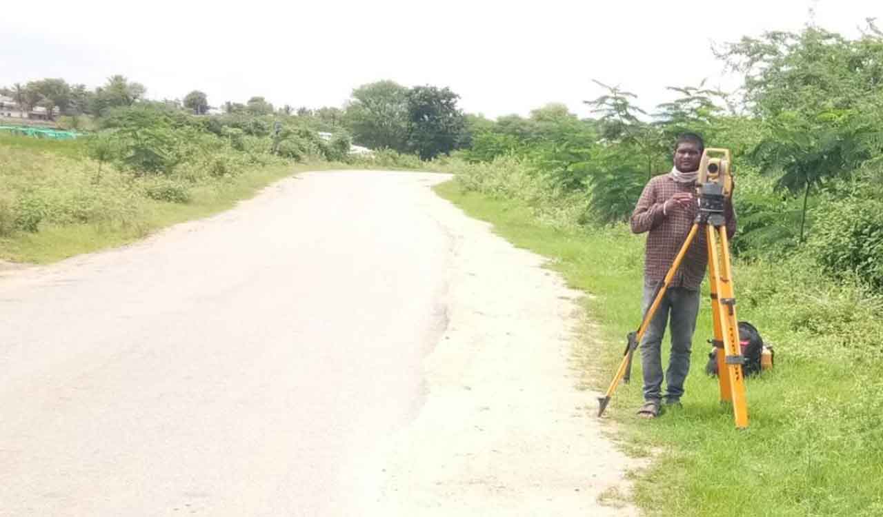 Telangana: Tension prevails at Mahabubabad town over land survey for national highway