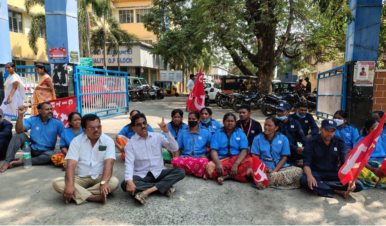Watch: Patients complain of corruption, poor services at Bhadrachalam Government Area Hospital