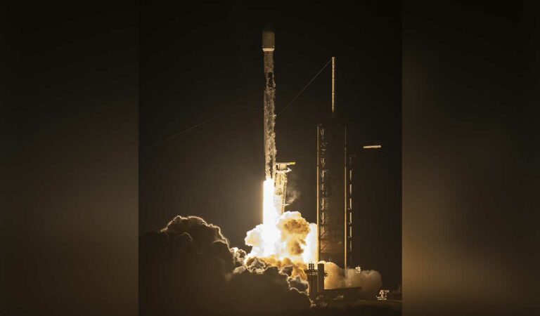Moon Mission lander