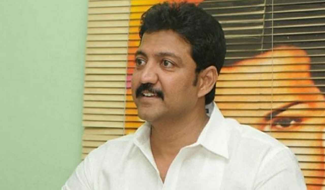 Former Gannavaram MLA Vallabhaneni Vamsi Arrested in Hyderabad