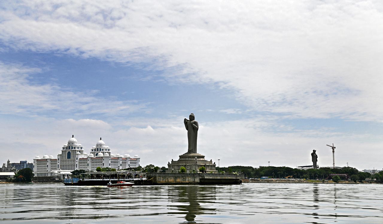 Hyderabad sizzles in mid-February: Kapra records hottest day while Serilingampally enjoys coolest night