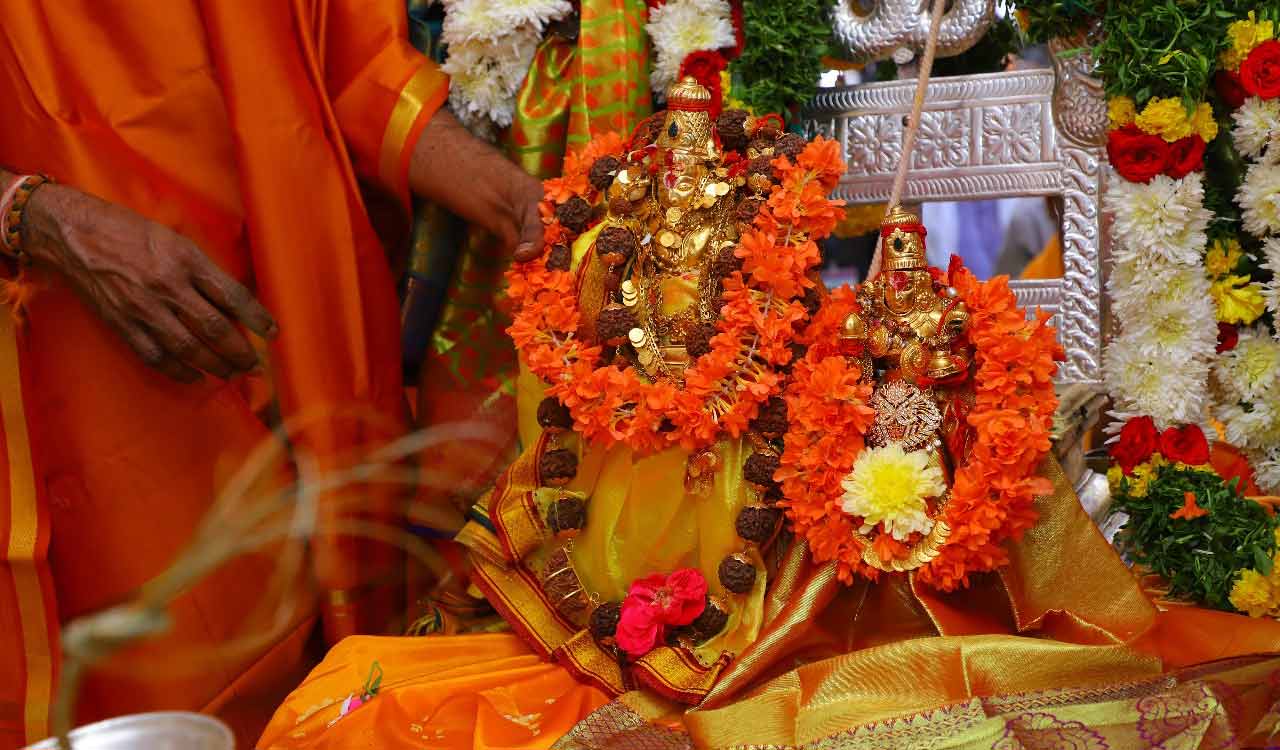 Telangana: Shiva Kalyanam held on grand scale at Rajarajeshwara Swamy Temple, Vemulawada