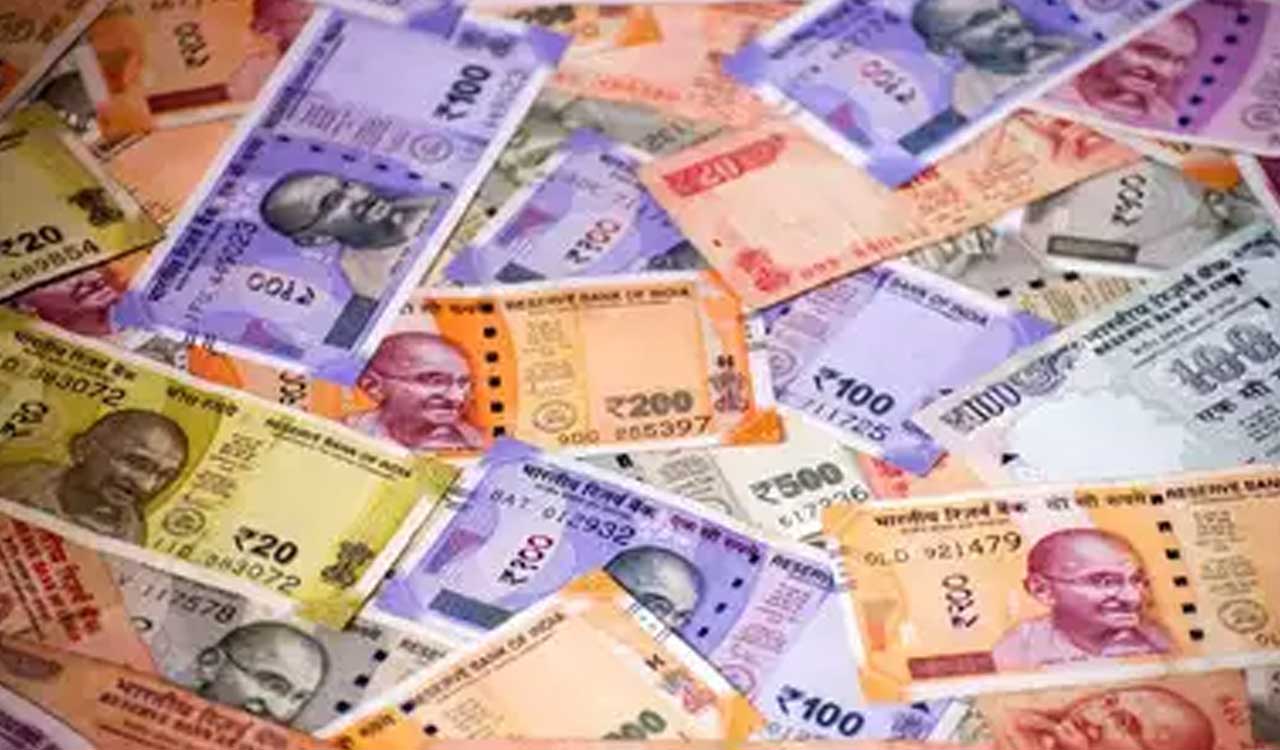 RBI to issue Rs 100, Rs 200 notes bearing Governor Sanjay Malhotra’s signature