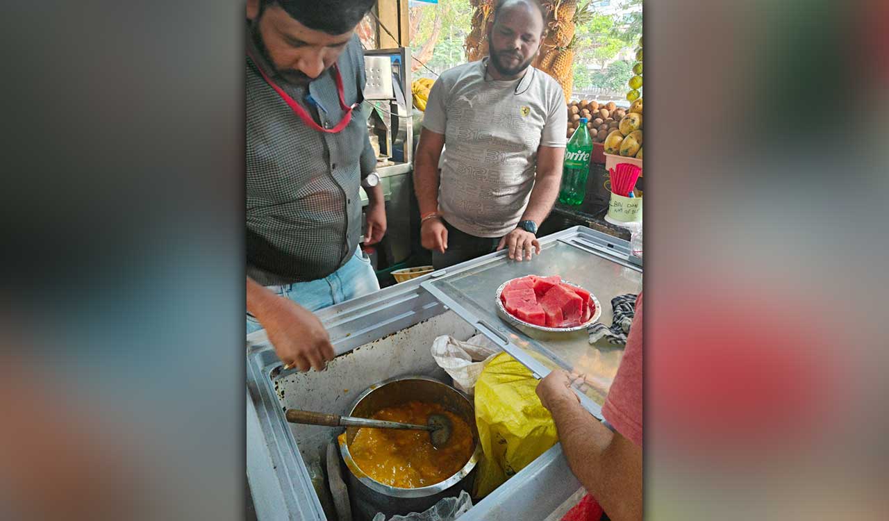 Hyderabad: Food safety officials conduct raids at DLF; Detect safety violations in several food joints