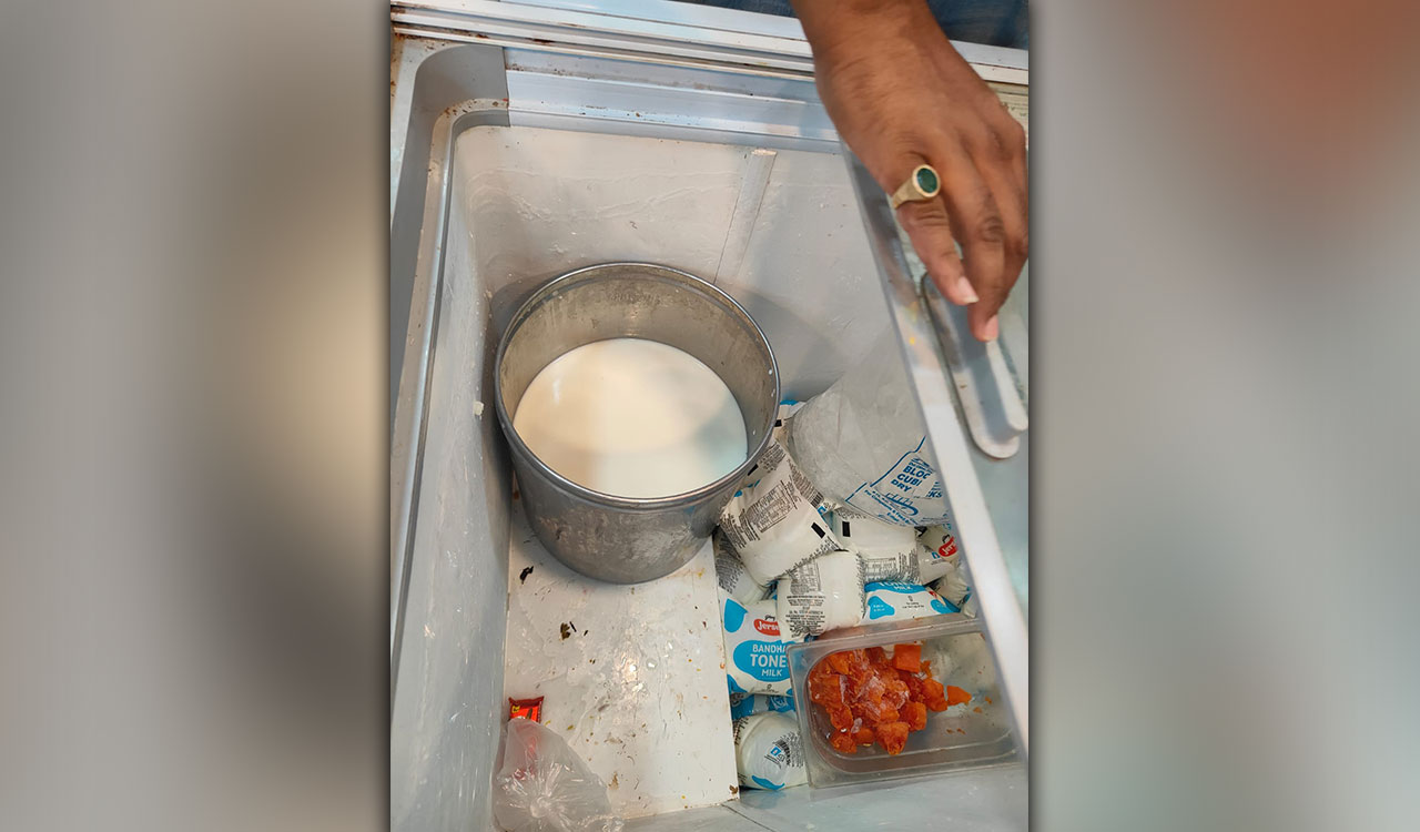 Hyderabad: Food safety officials conduct raids at DLF; Detect safety violations in several food joints