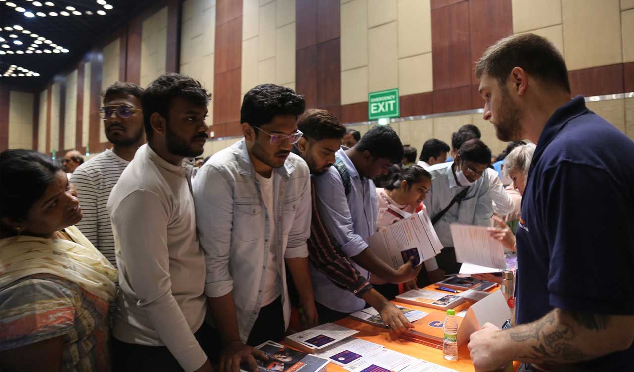 Destination USA: Leveraging current students and alumni