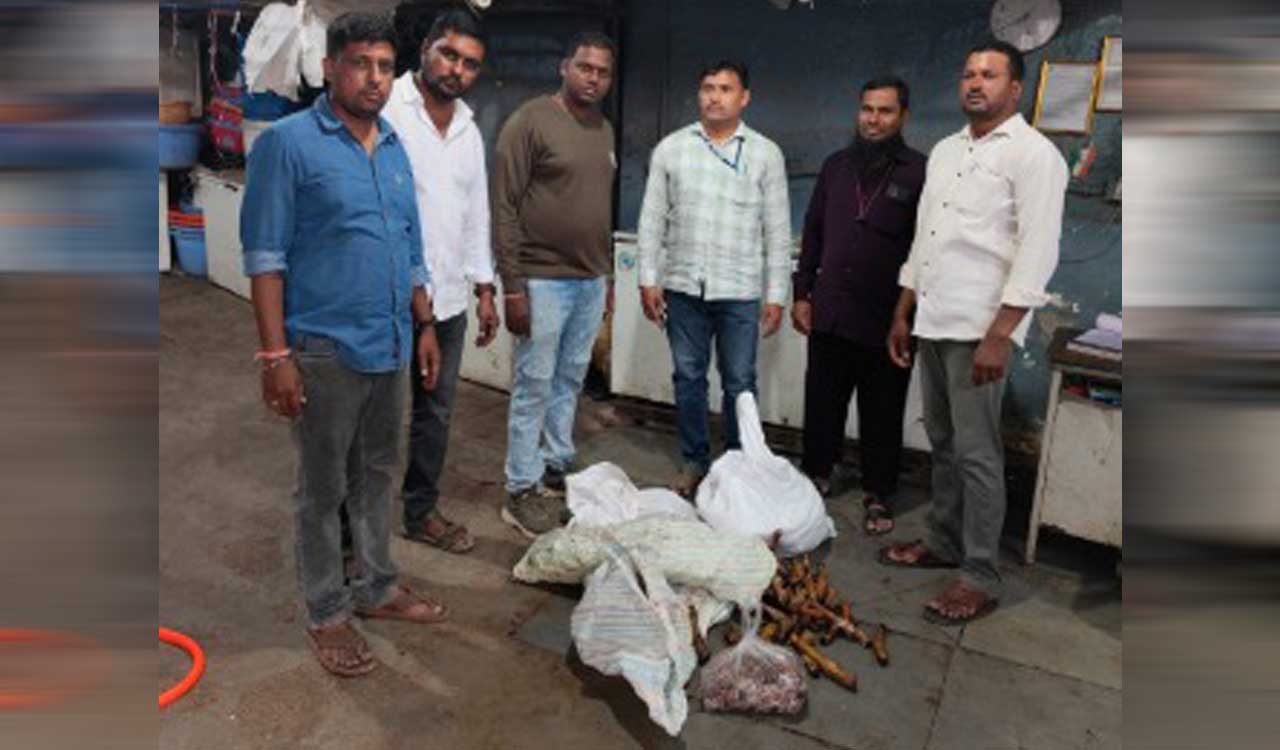 Hyderabad: Stale offal of goat, sheep worth Rs 8 lakh seized at Mangalhat, one arrested