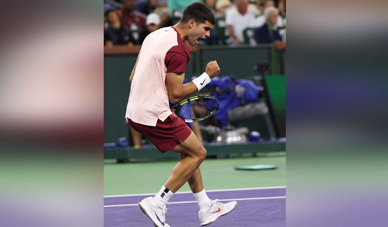 Carlos Alcaraz dominates Dimitrov to extend Indian Wells winning streak
