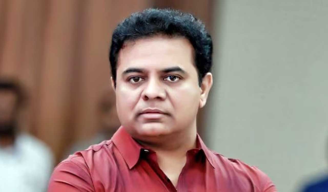 KTR blames Congress for agricultural crisis in Telangana