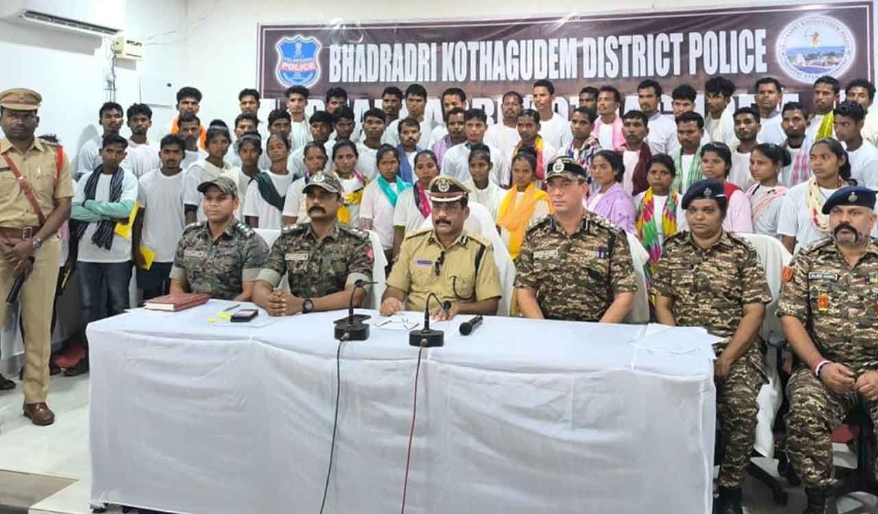 Record number of Maoists from Chhattisgarh surrender to Kothagudem police in one day on Saturday