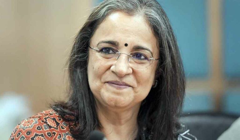 fir bombay high court asks acb not to act against ex sebi chief madhabi puri buch