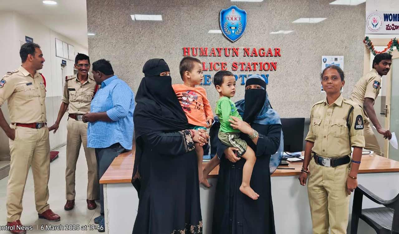 Missing toddlers traced, handed over to parents in Hyderabad