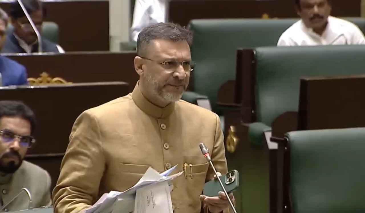 AIMIM stages walkout: This is Assembly, not Gandhi Bhavan, says Owaisi